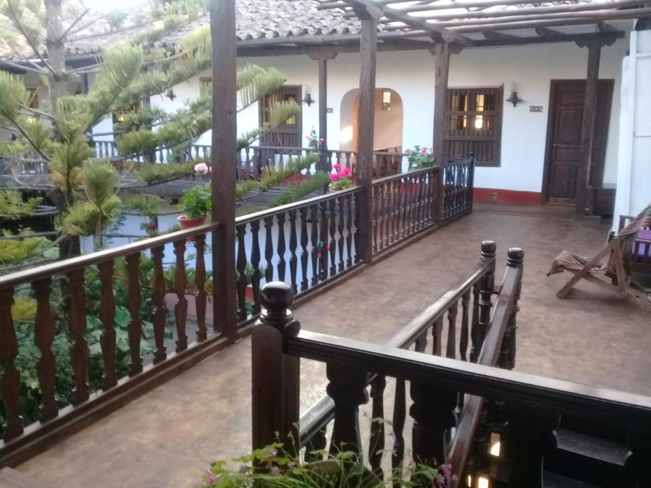 Fidelisima Hotel ชาชาโปยาส ภายนอก รูปภาพ